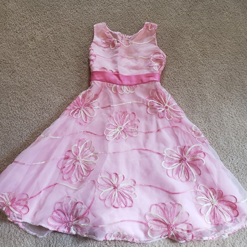 Little girls pink dress 💕